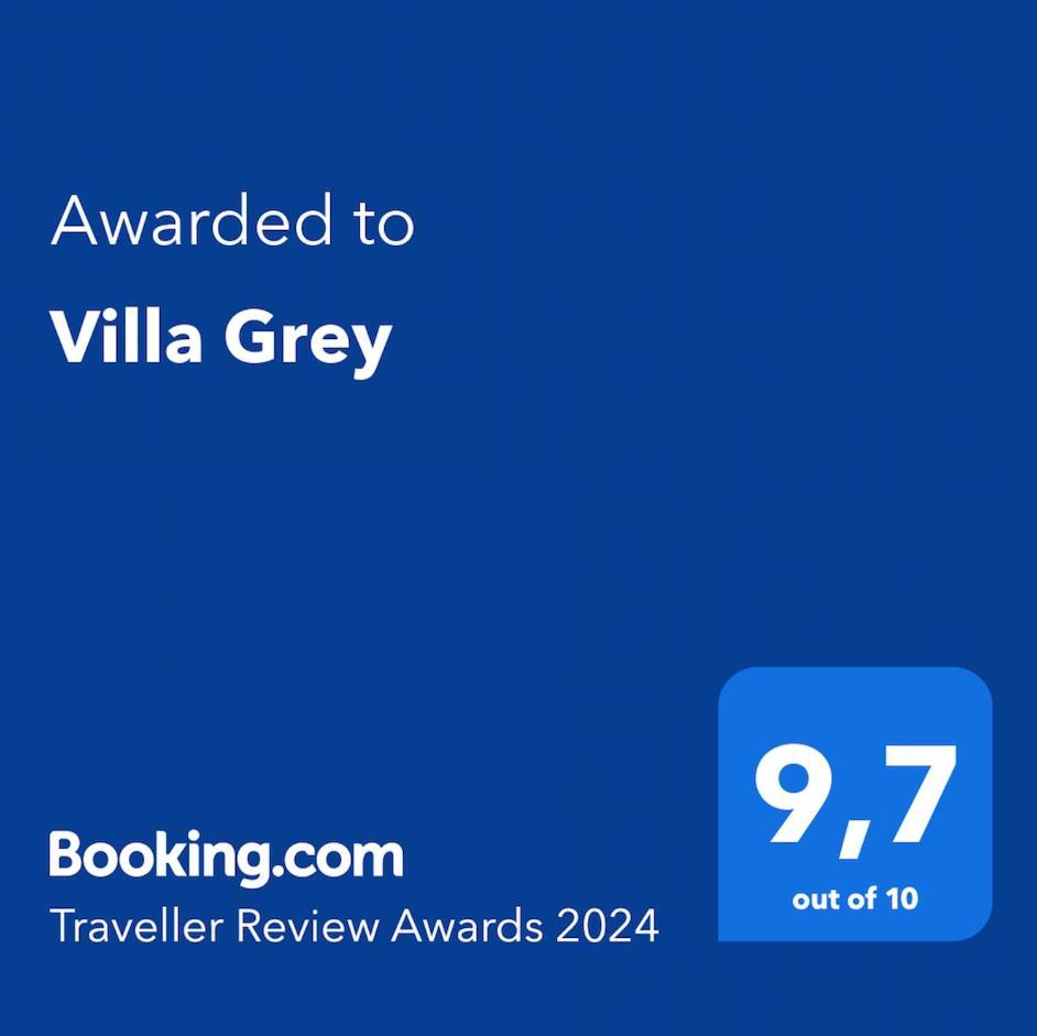 Villa Grey 브리뇰 외부 사진
